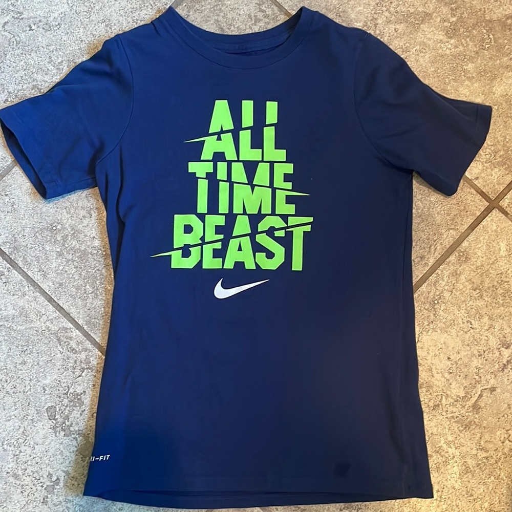 Nike T-Shirt